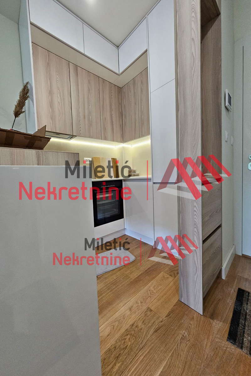 2-8.jpg